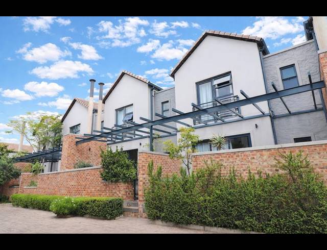 2 BEDROOM PROPERTY TO RENT IN BROOKLYN